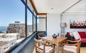 Backup-Powered Bantry Bay View 2 Bed Apartment